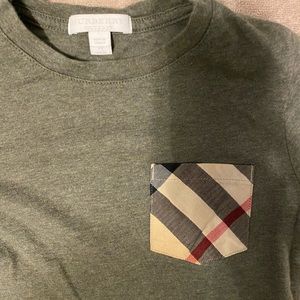 Burberry T shirt
